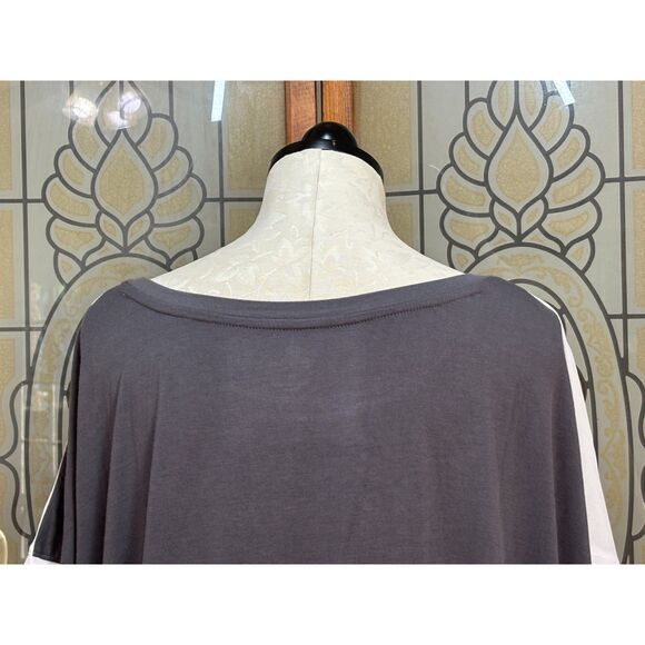 Disney Parks Disney Resort Minnie Mouse And Castle Cap Sleeve Shirt Plus Size 3X - Picture 5 of 12